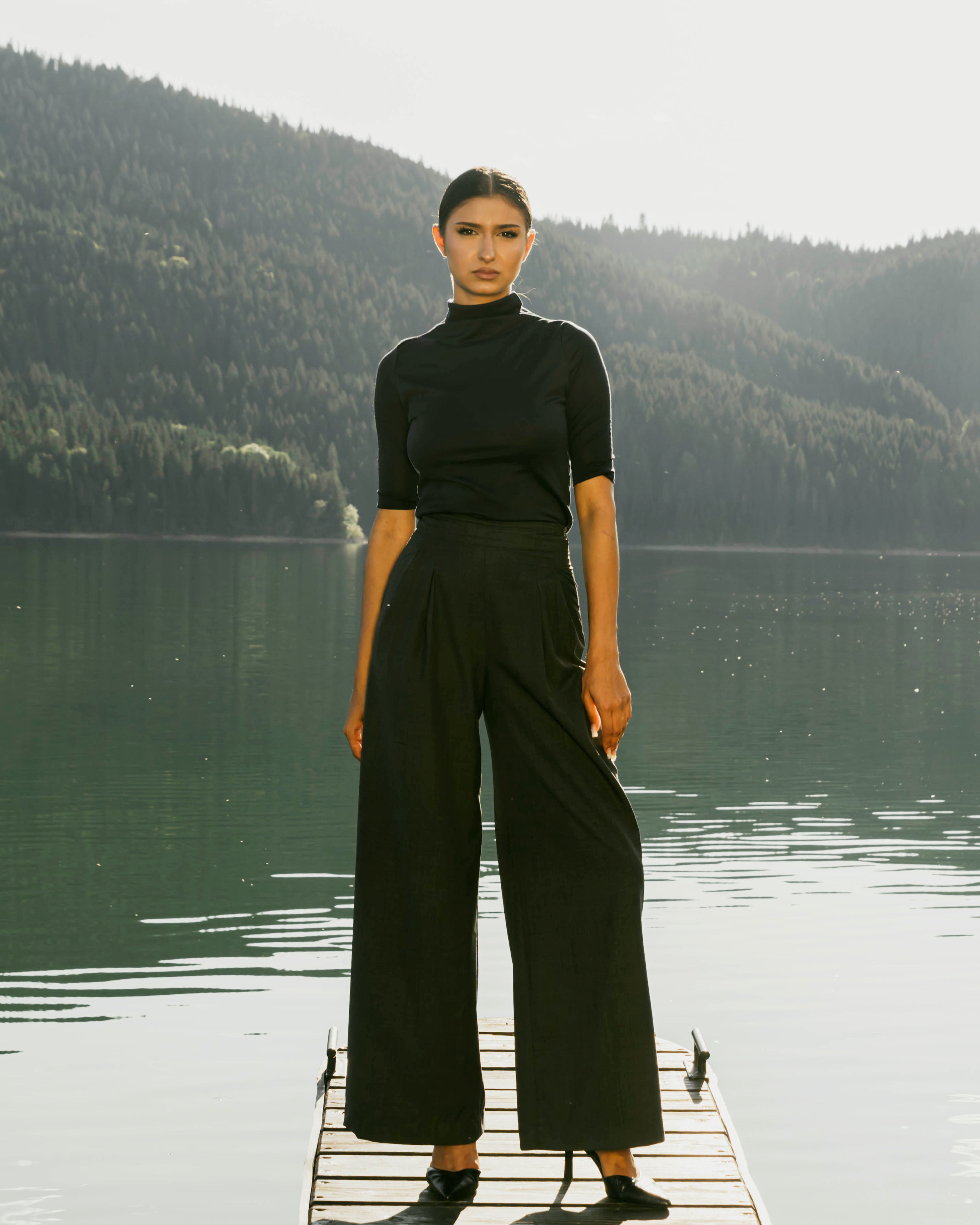TAILORED PLEATED TROUSERS