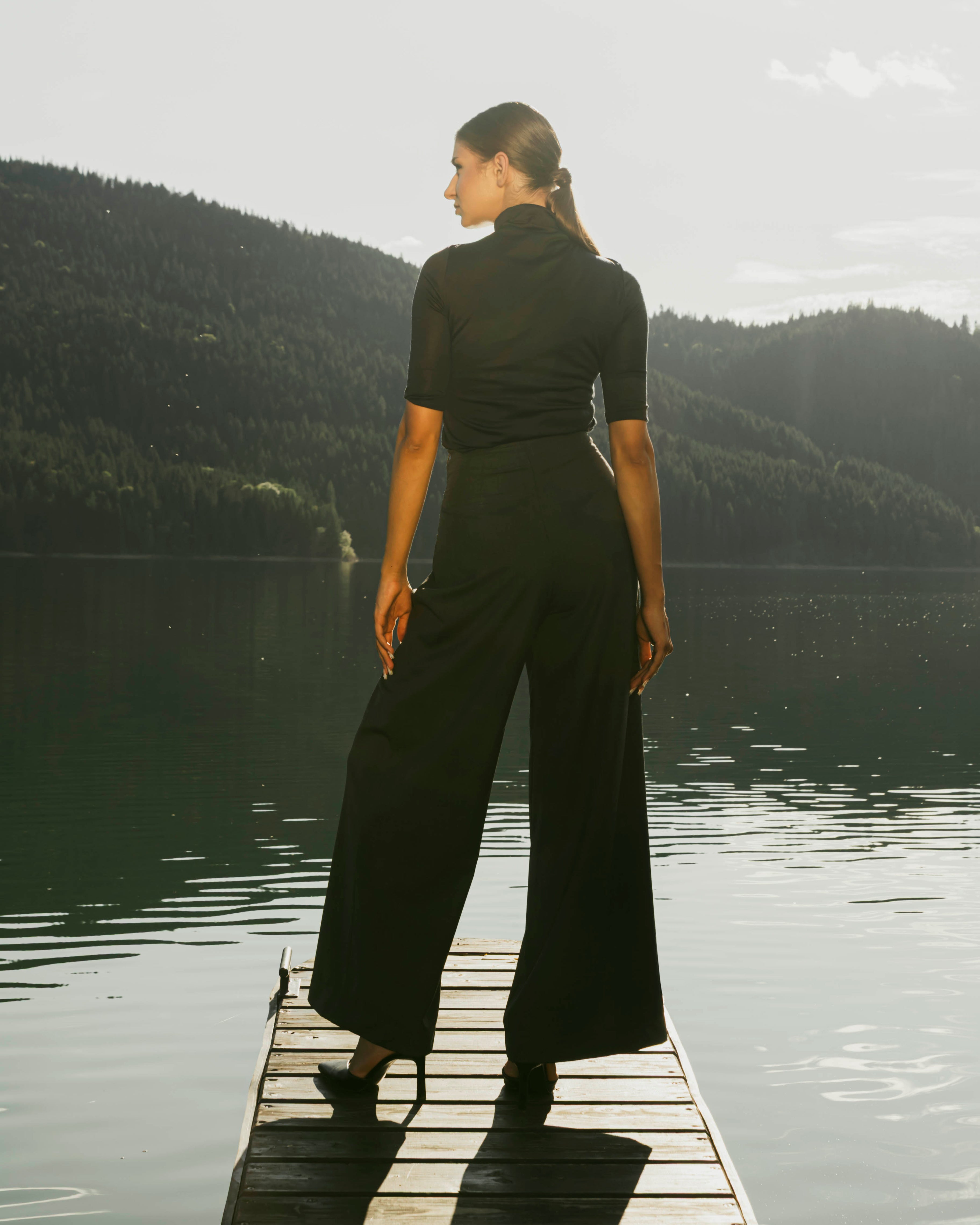 TAILORED PLEATED TROUSERS