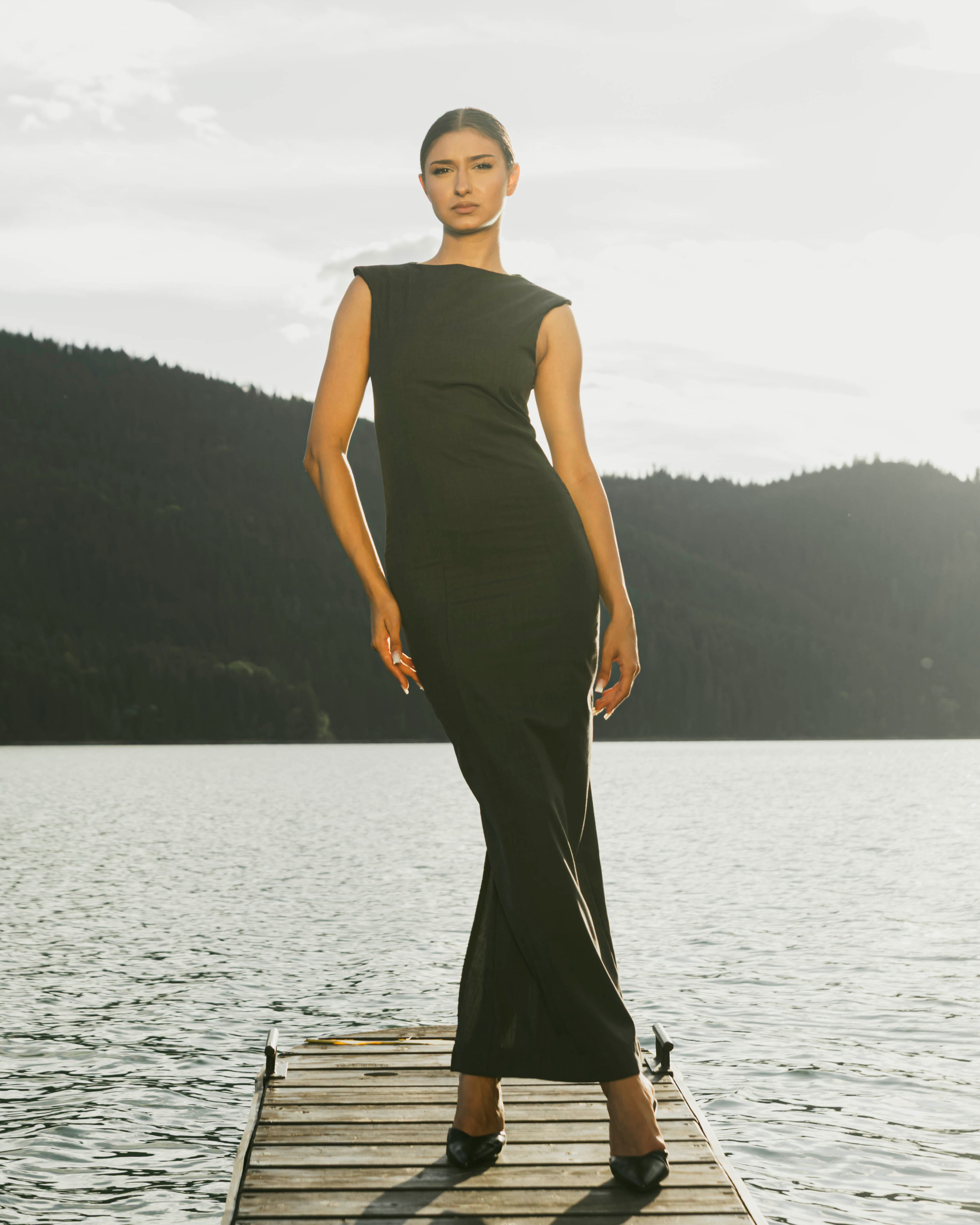 SLEEVELESS LONG WOOL DRESS