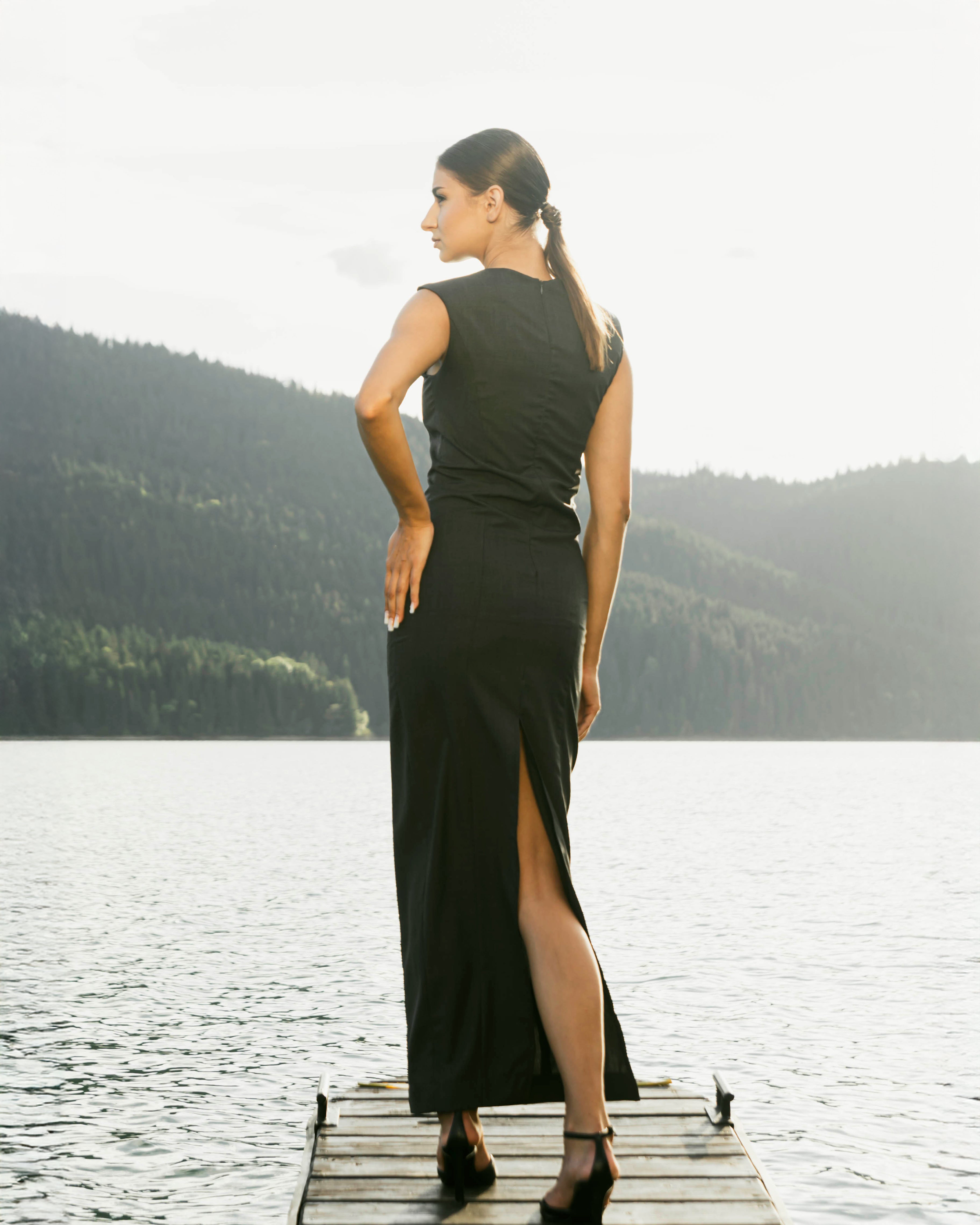 SLEEVELESS LONG WOOL DRESS